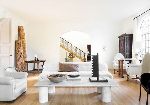 Simply Stunning Classic Living Room Designs